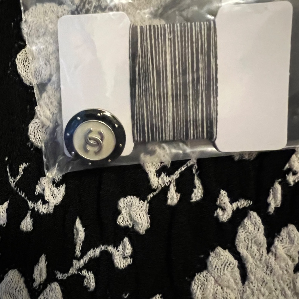 COCO CC COCO Button Floral All-Over Print Cotton … - image 7